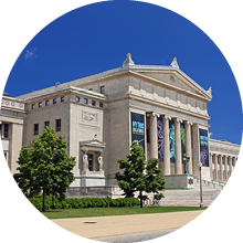 The Field Museum in Chicago with brilliant blue sky