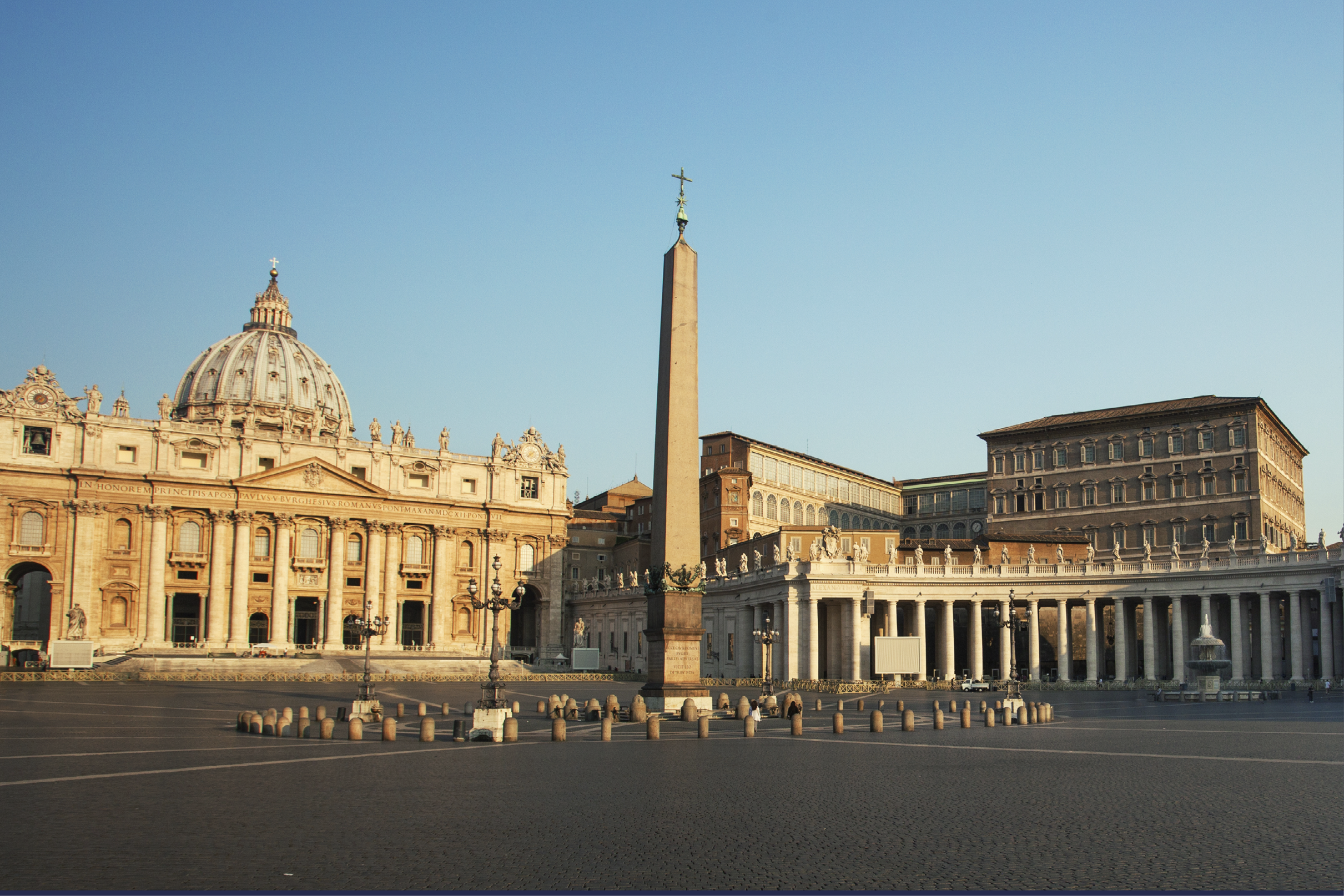 Cathedral of St Peters. St. Peter's Basilica, Vaticano, Italy, Rome