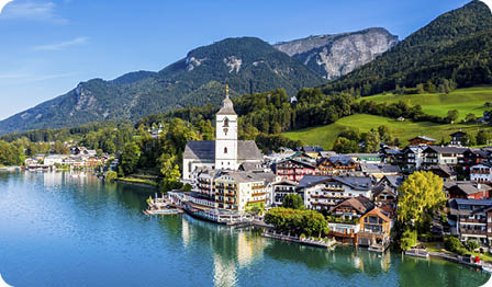 St. Wolfgang village and Wolfgangsee, famous lake in Salzkammergut, Austria.