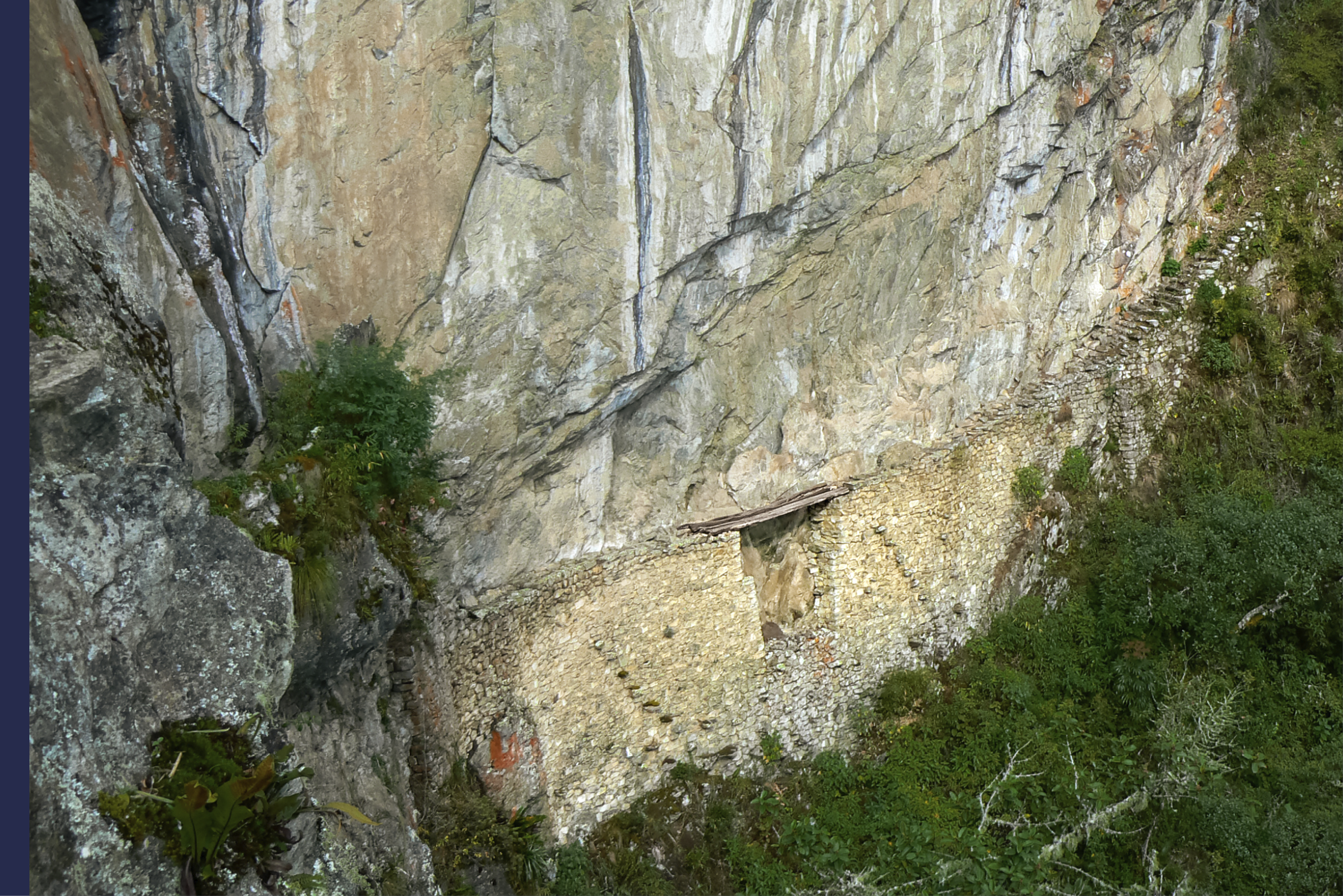 Inka or Inca Bridge, draw bridge and trail near the western entrance of Machu Picchu, UNESCO World Heritage Site, Peru, Latin America